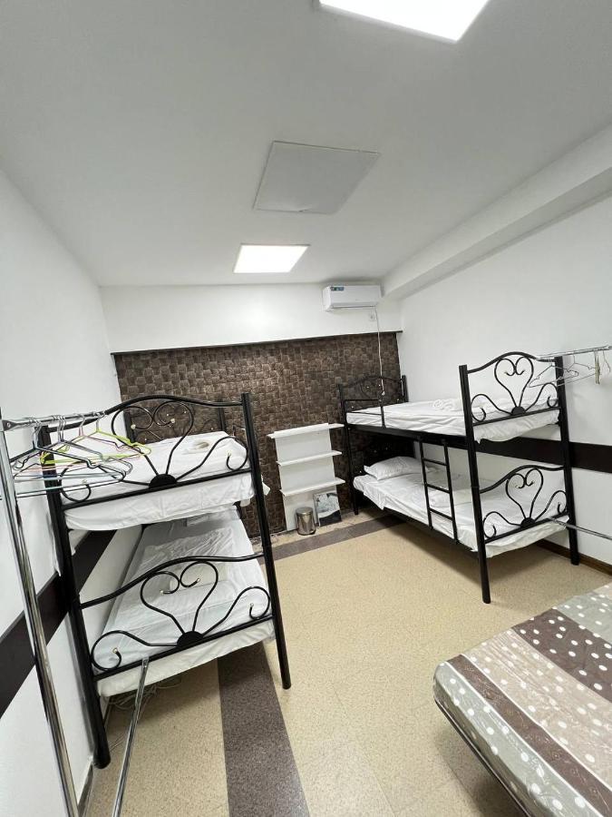 "Modeli" Hostelティビリシ エクステリア 写真