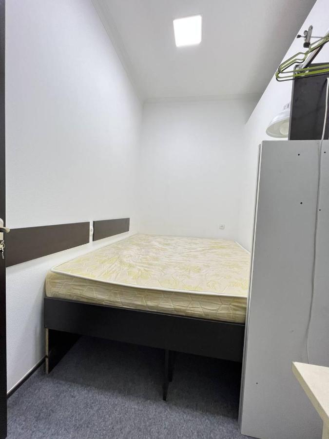 "Modeli" Hostelティビリシ エクステリア 写真