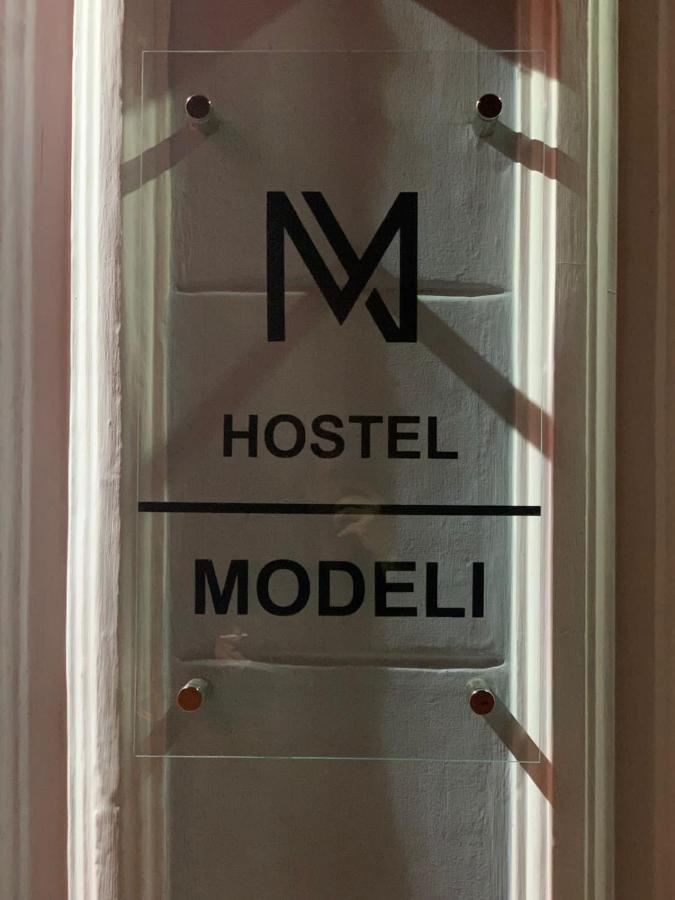 "Modeli" Hostelティビリシ エクステリア 写真